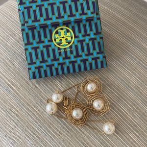 Tory Burch -necklace (length 32in)